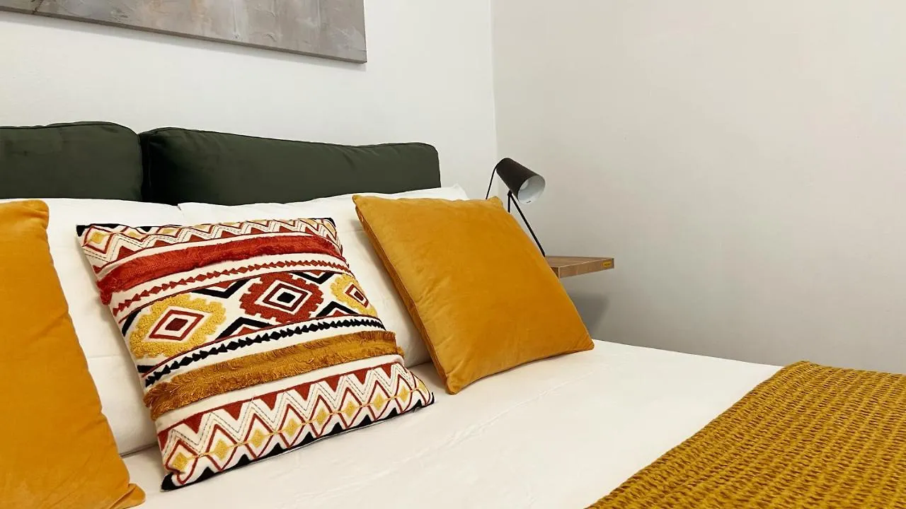 Bed & Breakfast 169Home Catania Italia