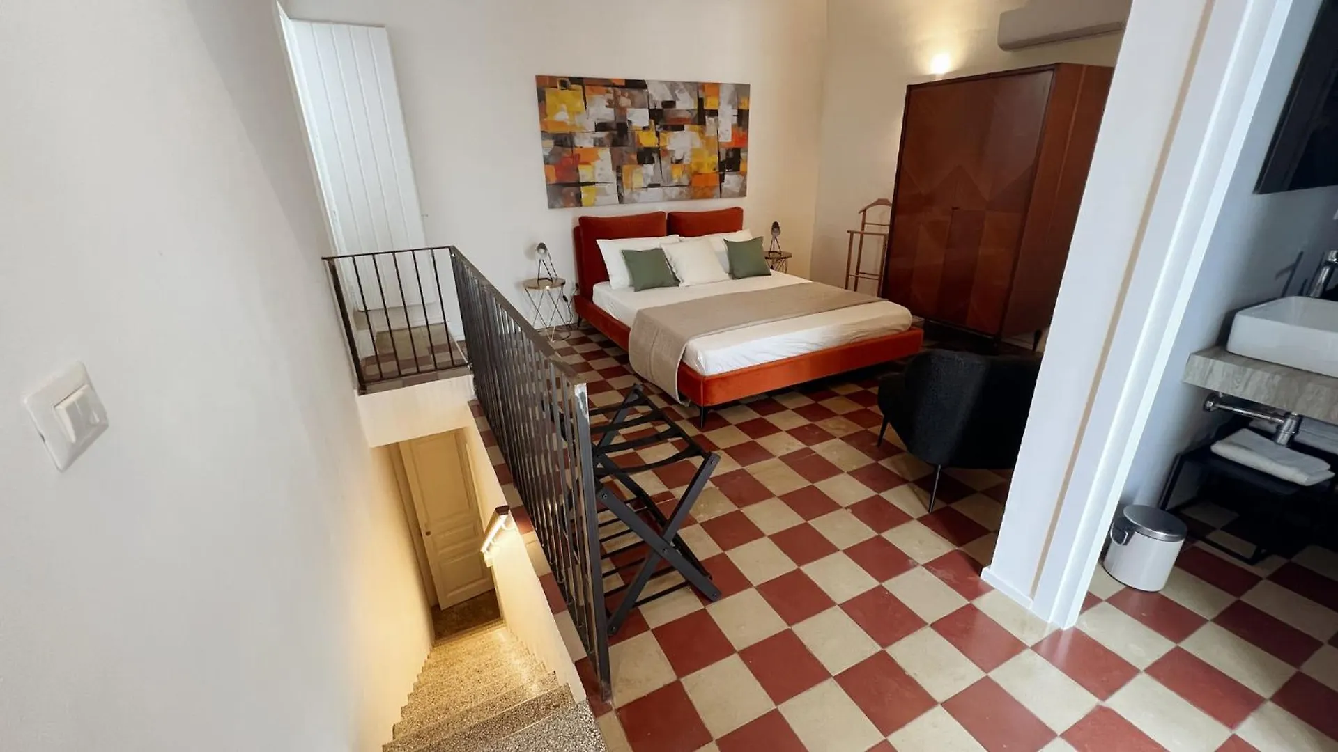 169Home Catania